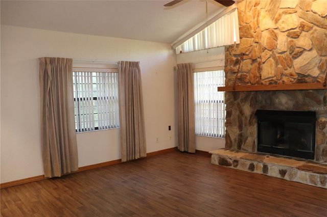 1112 NE 130 TERRACE, Silver Springs, FL 34488