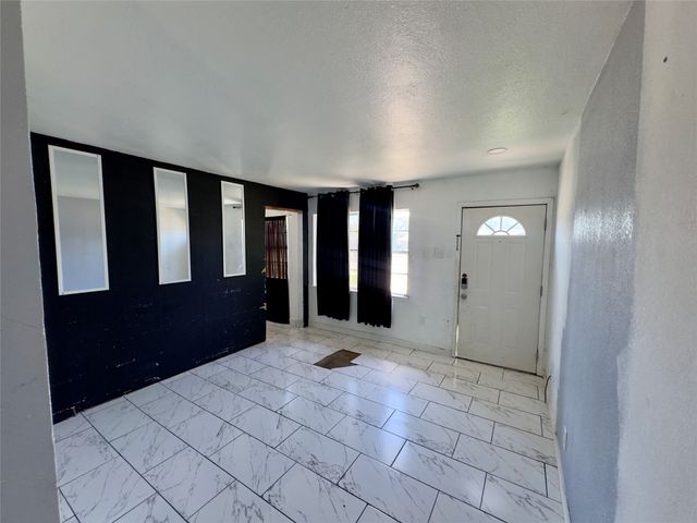 709 Willowbrook Drive, Mesquite, TX 75149