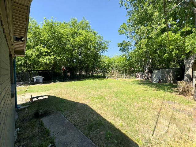 709 Willowbrook Drive, Mesquite, TX 75149
