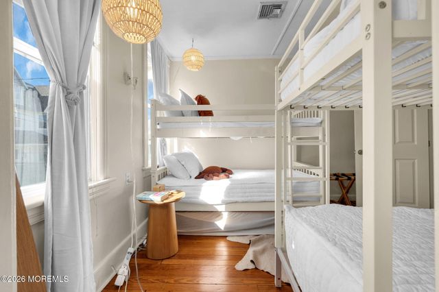 21 Center Street, Sea Bright, NJ 07760