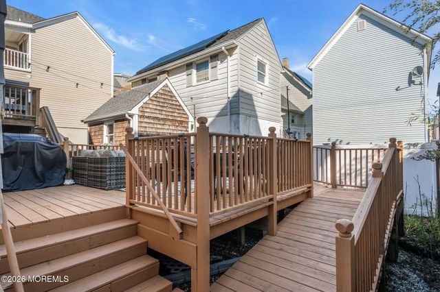 21 Center Street, Sea Bright, NJ 07760