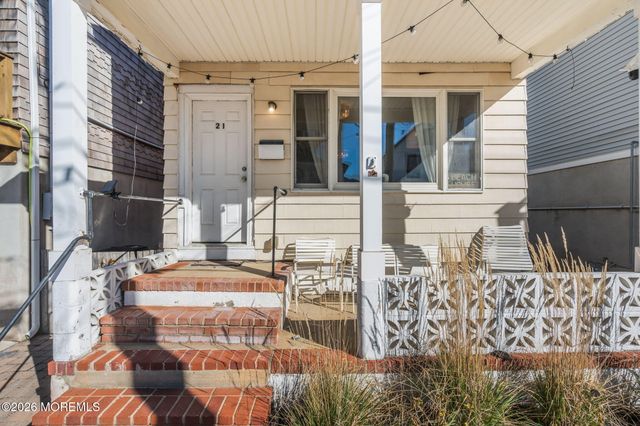 21 Center Street, Sea Bright, NJ 07760
