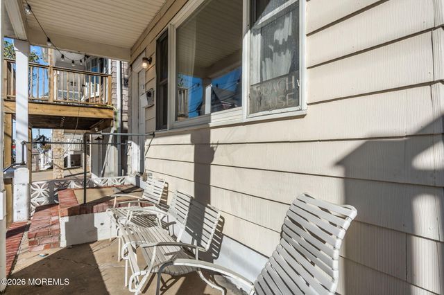 21 Center Street, Sea Bright, NJ 07760