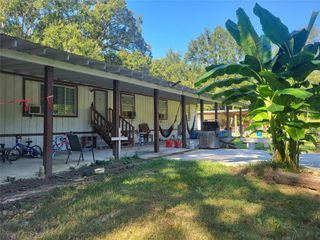 1050 Elmore Loop, Shepherd, TX 77371