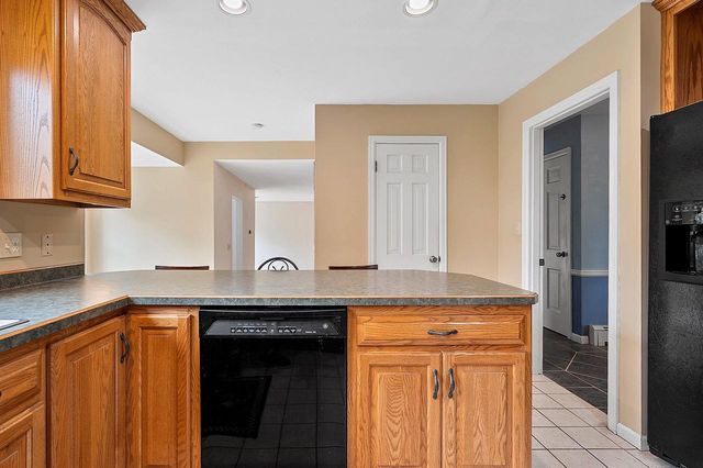 1909 N NICHOLAS STREET, Appleton, WI 54914