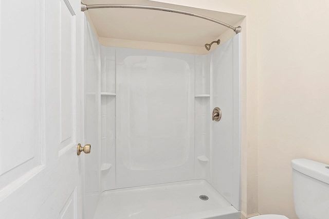 1909 N NICHOLAS STREET, Appleton, WI 54914