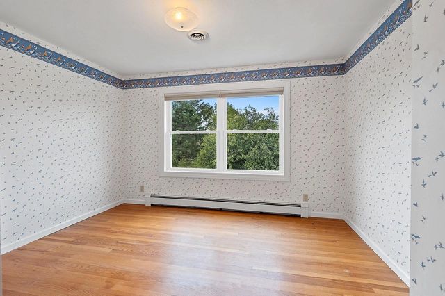 1909 N NICHOLAS STREET, Appleton, WI 54914