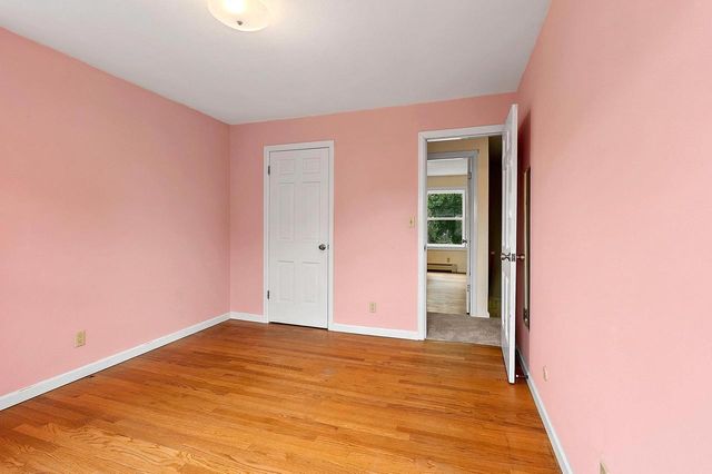 1909 N NICHOLAS STREET, Appleton, WI 54914