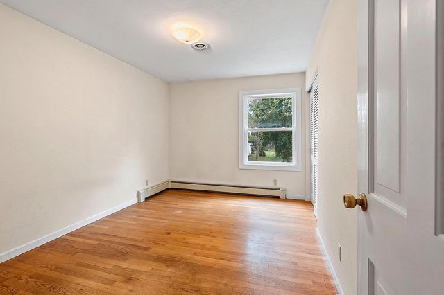 1909 N NICHOLAS STREET, Appleton, WI 54914