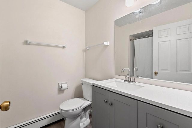 1909 N NICHOLAS STREET, Appleton, WI 54914