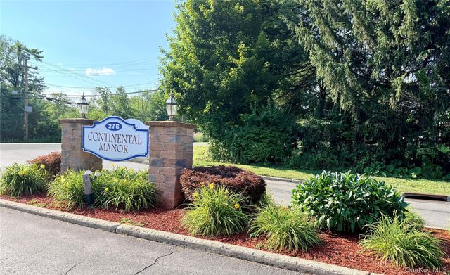 276 Temple Hill Road 906, New Windsor, NY 12553