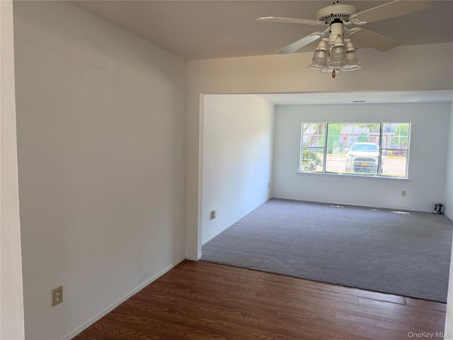 276 Temple Hill Road 906, New Windsor, NY 12553