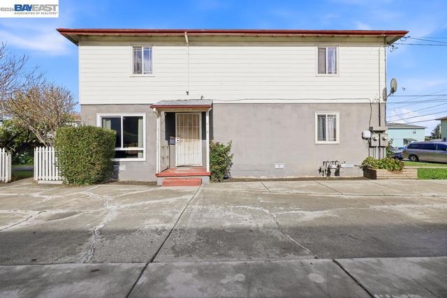 15289 Upton Ave, San Leandro, CA 94578