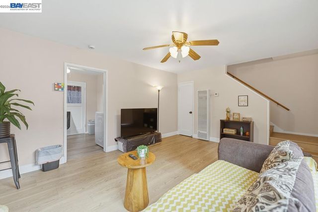 15289 Upton Ave, San Leandro, CA 94578