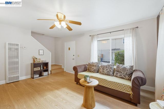 15289 Upton Ave, San Leandro, CA 94578