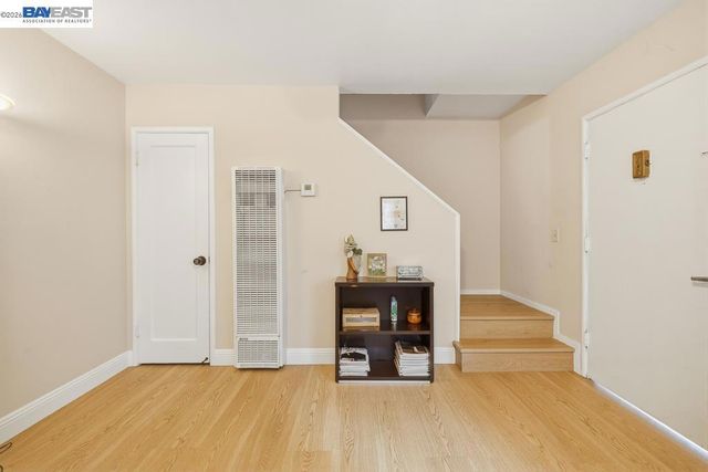 15289 Upton Ave, San Leandro, CA 94578