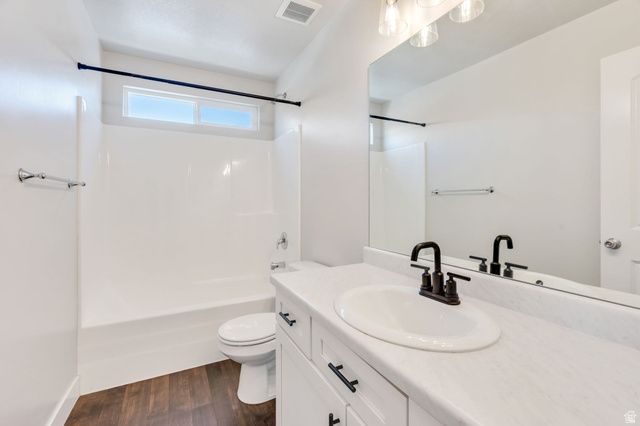 261 W 630 N, Vineyard, UT 84059