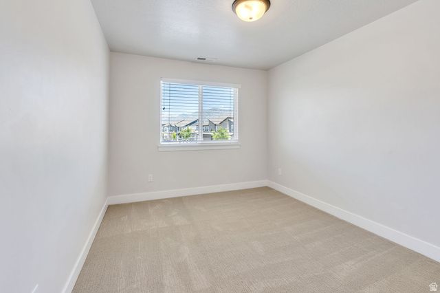 261 W 630 N, Vineyard, UT 84059
