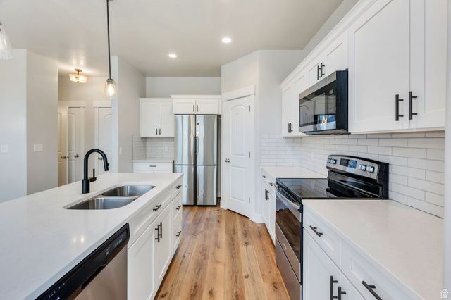 261 W 630 N, Vineyard, UT 84059