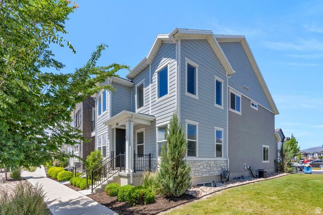 261 W 630 N, Vineyard, UT 84059