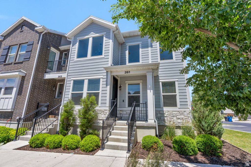 261 W 630 N, Vineyard, UT 84059
