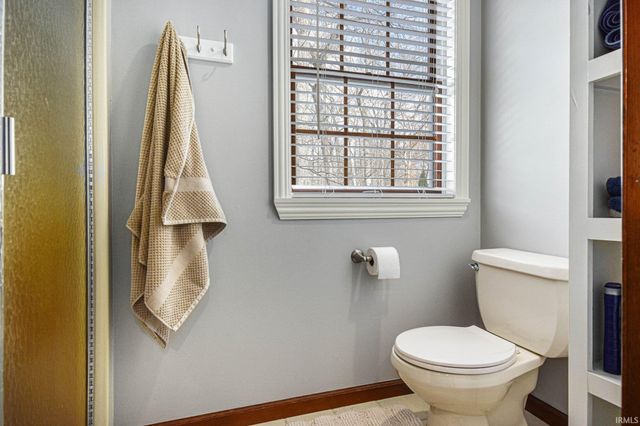 21793 Lodgepole Lane, Bristol, IN 46507