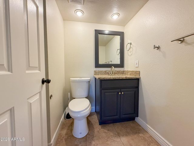 15851 N 24TH Avenue, Phoenix, AZ 85023