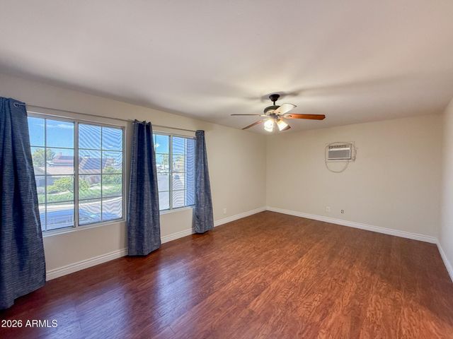 15851 N 24TH Avenue, Phoenix, AZ 85023