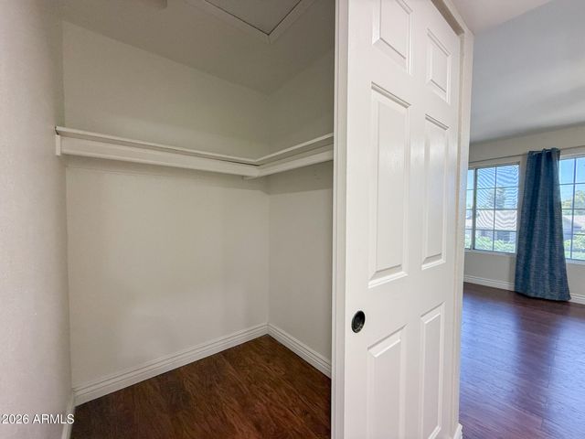 15851 N 24TH Avenue, Phoenix, AZ 85023