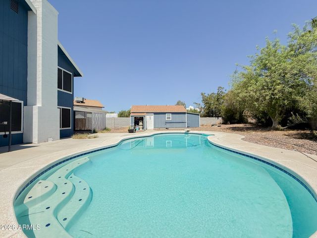 15851 N 24TH Avenue, Phoenix, AZ 85023