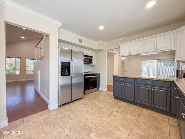 15851 N 24TH Avenue, Phoenix, AZ 85023
