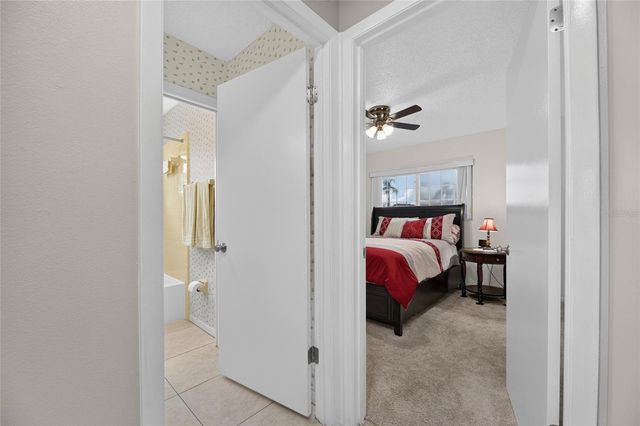 1743 COCO PALM CIRCLE, Sun City Center, FL 33573