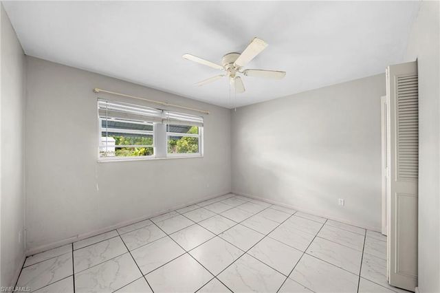 406 15th AVE, Cape Coral, FL 33909