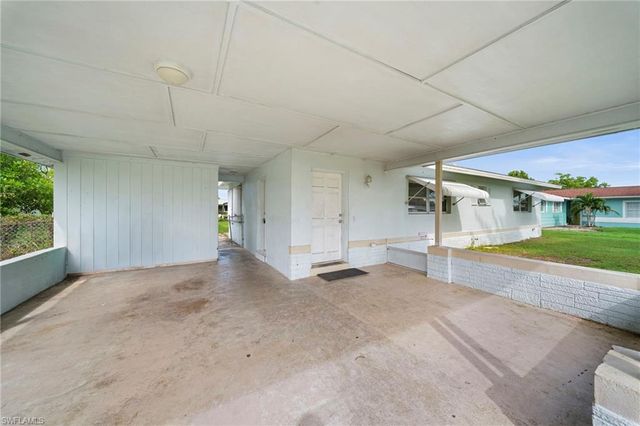 406 15th AVE, Cape Coral, FL 33909