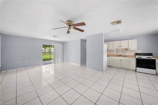 406 15th AVE, Cape Coral, FL 33909