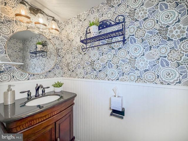 152 ASPEN RD, Yardley, PA 19067
