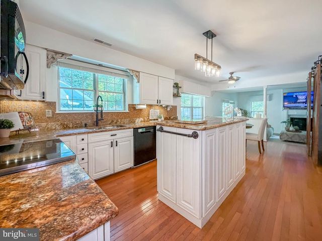 152 ASPEN RD, Yardley, PA 19067