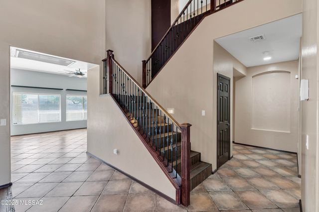 7173 W Dimming Star Drive, Tucson, AZ 85743