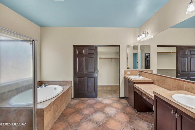 7173 W Dimming Star Drive, Tucson, AZ 85743