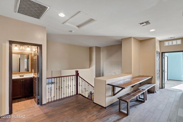 7173 W Dimming Star Drive, Tucson, AZ 85743