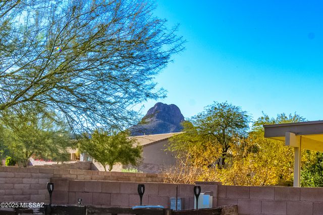 7173 W Dimming Star Drive, Tucson, AZ 85743