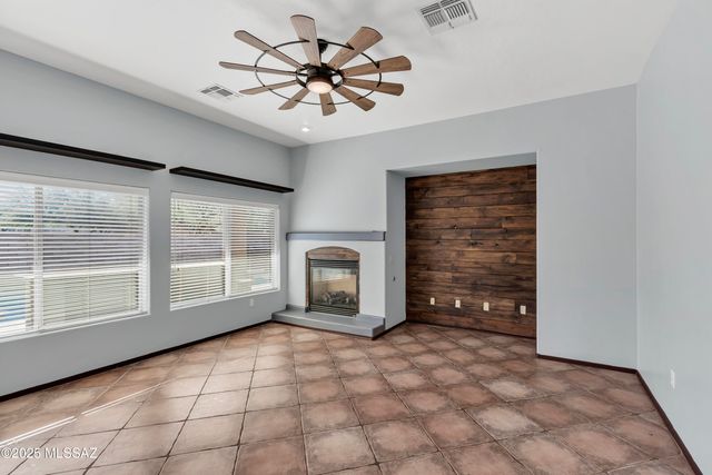 7173 W Dimming Star Drive, Tucson, AZ 85743