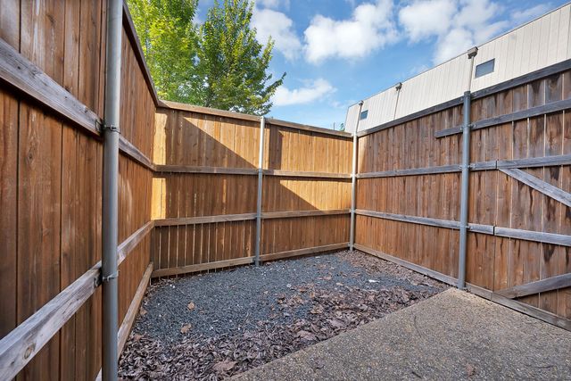 4003 Gilbert Avenue 10, Dallas, TX 75219