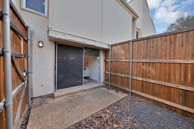 4003 Gilbert Avenue 10, Dallas, TX 75219
