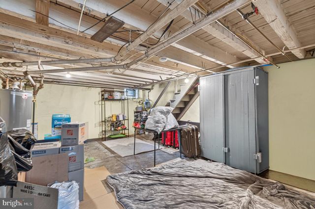 226 W LAVEER ST, Philadelphia, PA 19120
