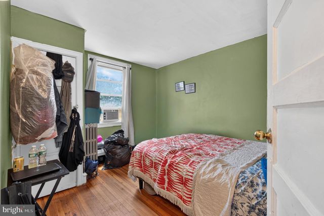 226 W LAVEER ST, Philadelphia, PA 19120
