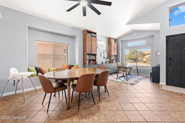 6441 W Wenden Way, Tucson, AZ 85743