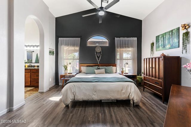 6441 W Wenden Way, Tucson, AZ 85743