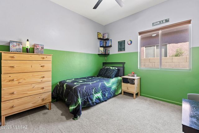 6441 W Wenden Way, Tucson, AZ 85743