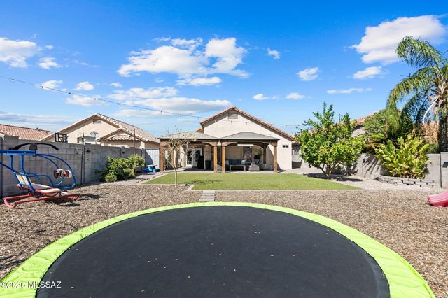 6441 W Wenden Way, Tucson, AZ 85743